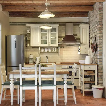 Gorgeous Runka With Private Pool And Wellness Near Pula By Wiibuk